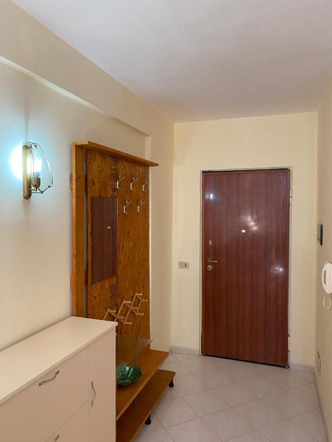Durrës One Apartament 아파트 외부 사진